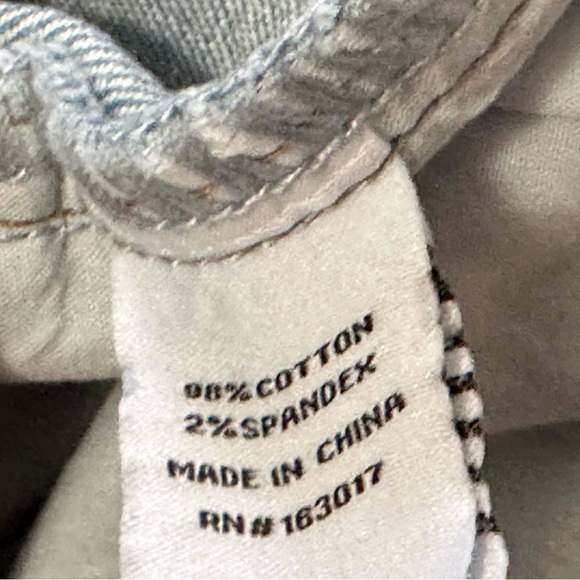 Princess Polly Light Wash “Leila Yolk Mom Jean” Sz-4 - Picture 9 of 14